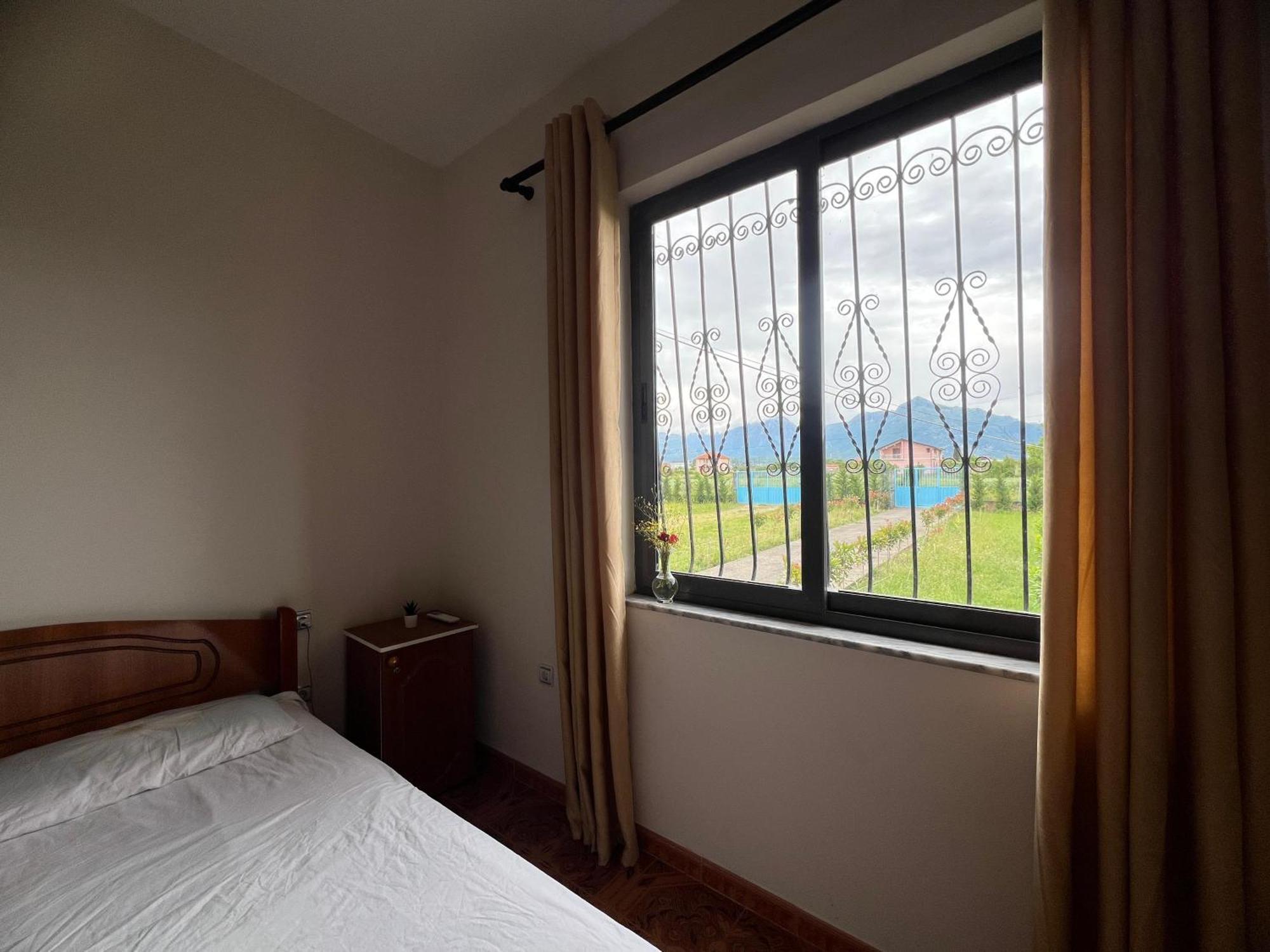 Hotel Villa Ballkan Grile ภายนอก รูปภาพ